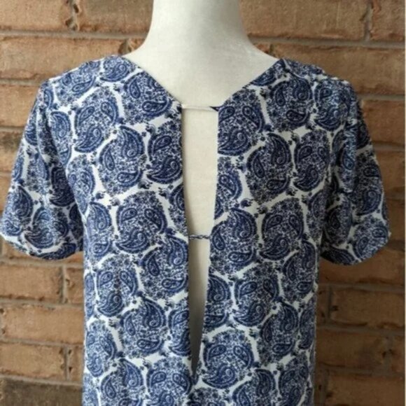 Lulu's paisley blue shift dress - Picture 7 of 9
